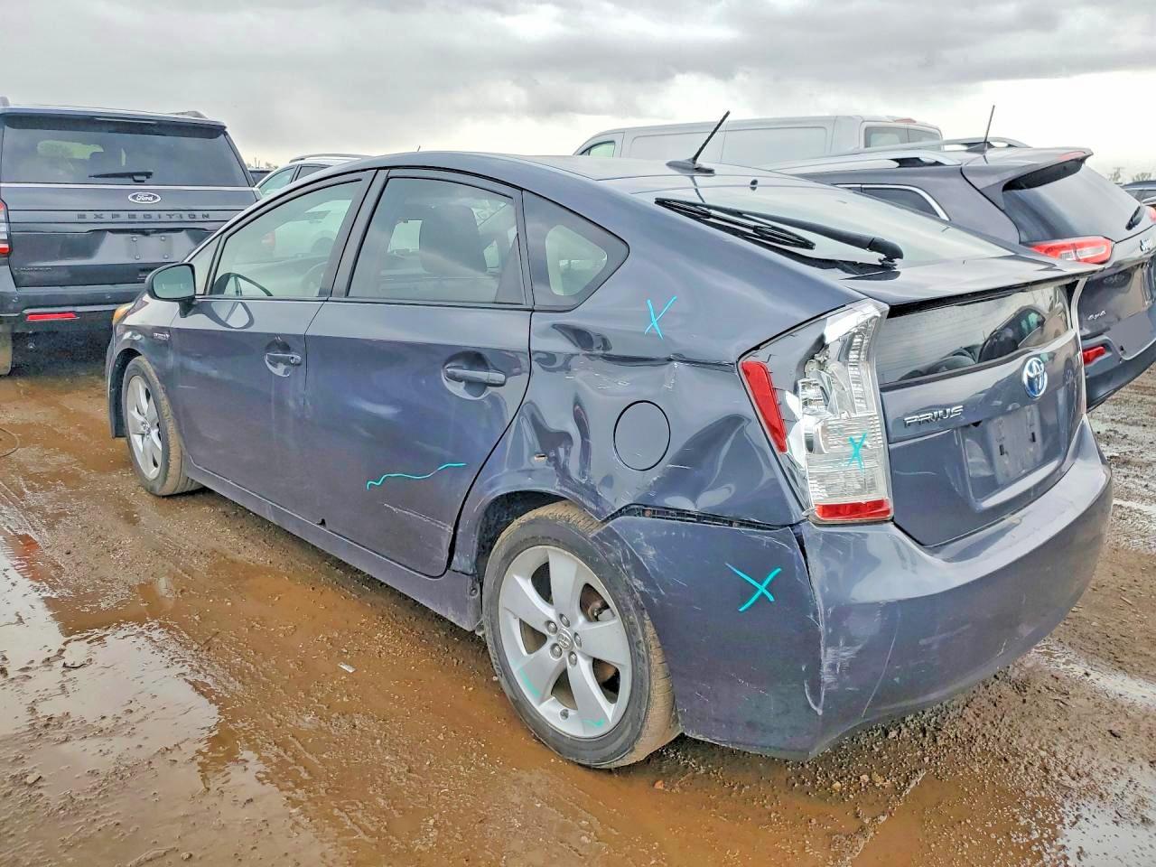 Toyota Prius Three