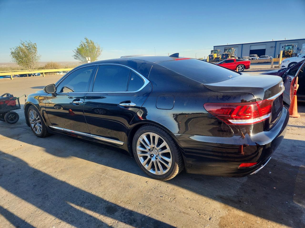 Lexus LS Base