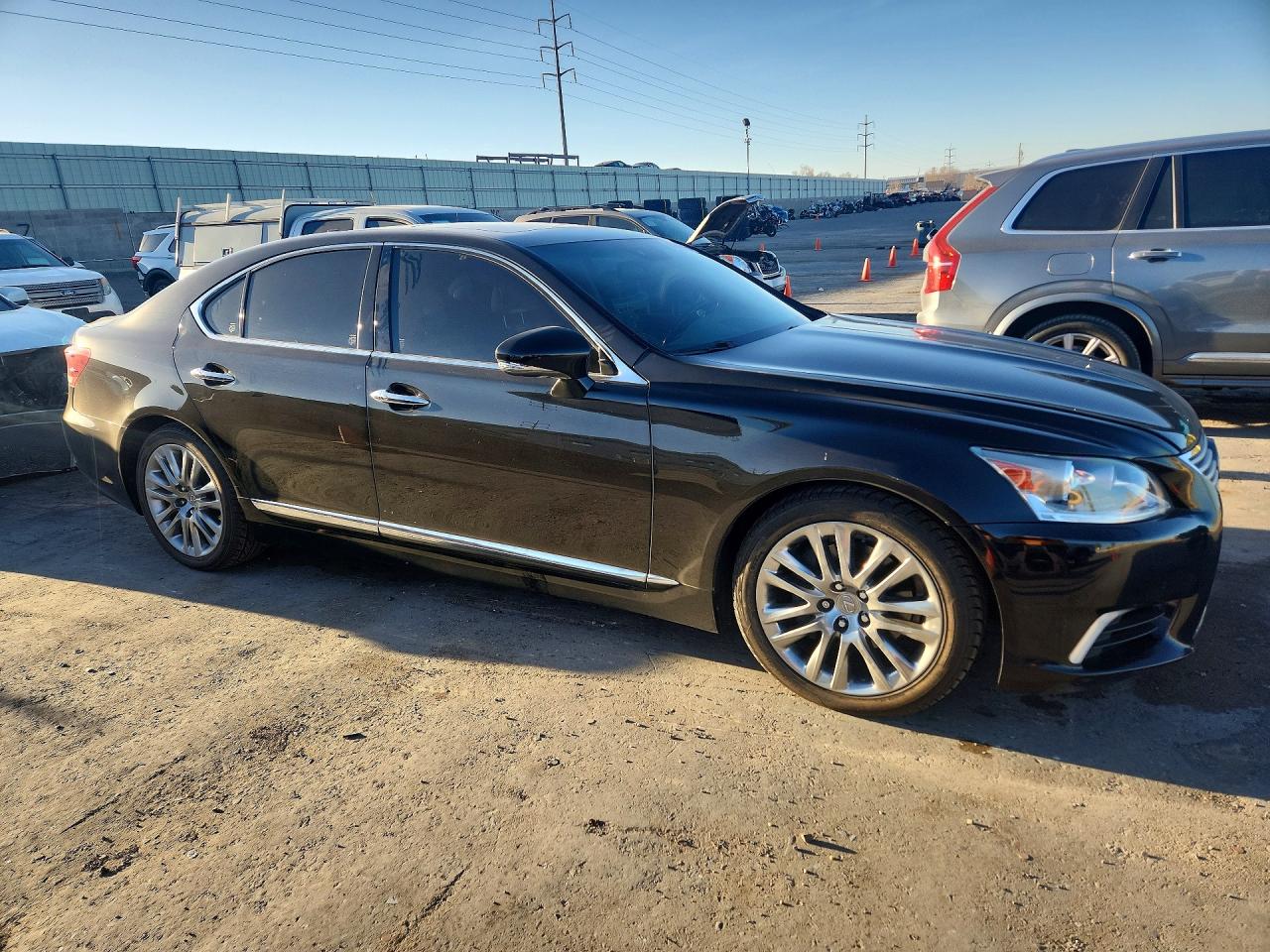 Lexus LS Base
