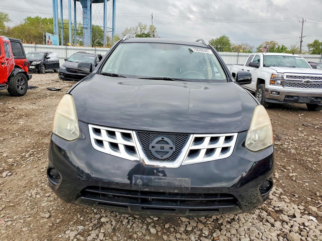 Nissan Rogue S
