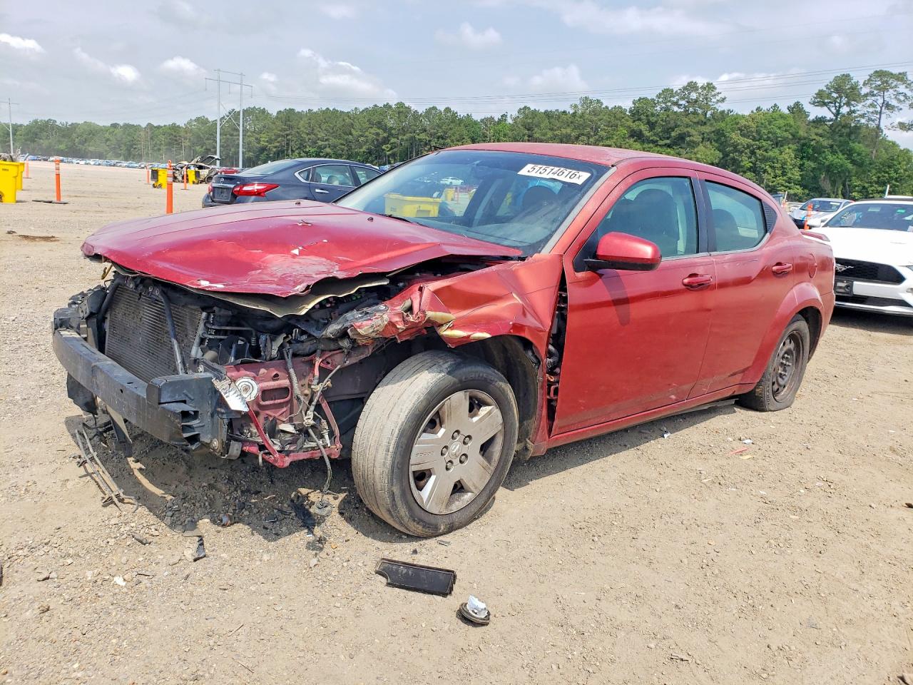 Salvage Dodge Avenger Image