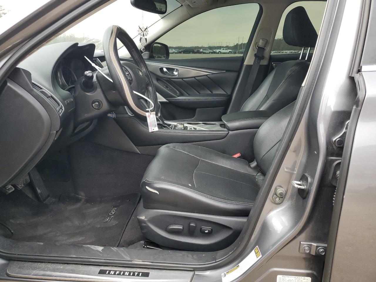 INFINITI Q50