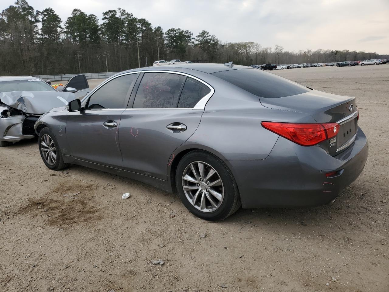 INFINITI Q50