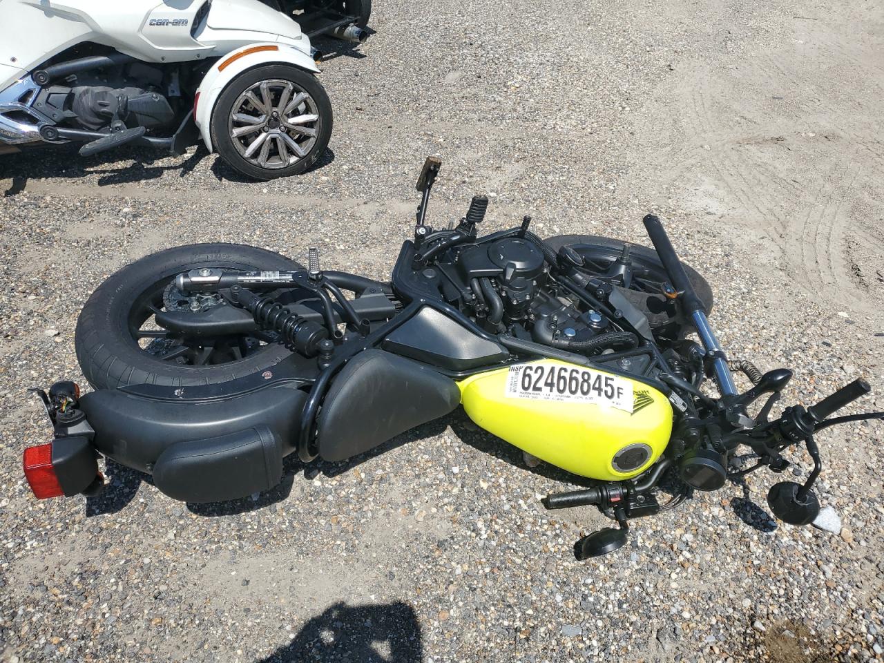 Salvage Honda Cm Cycle Image
