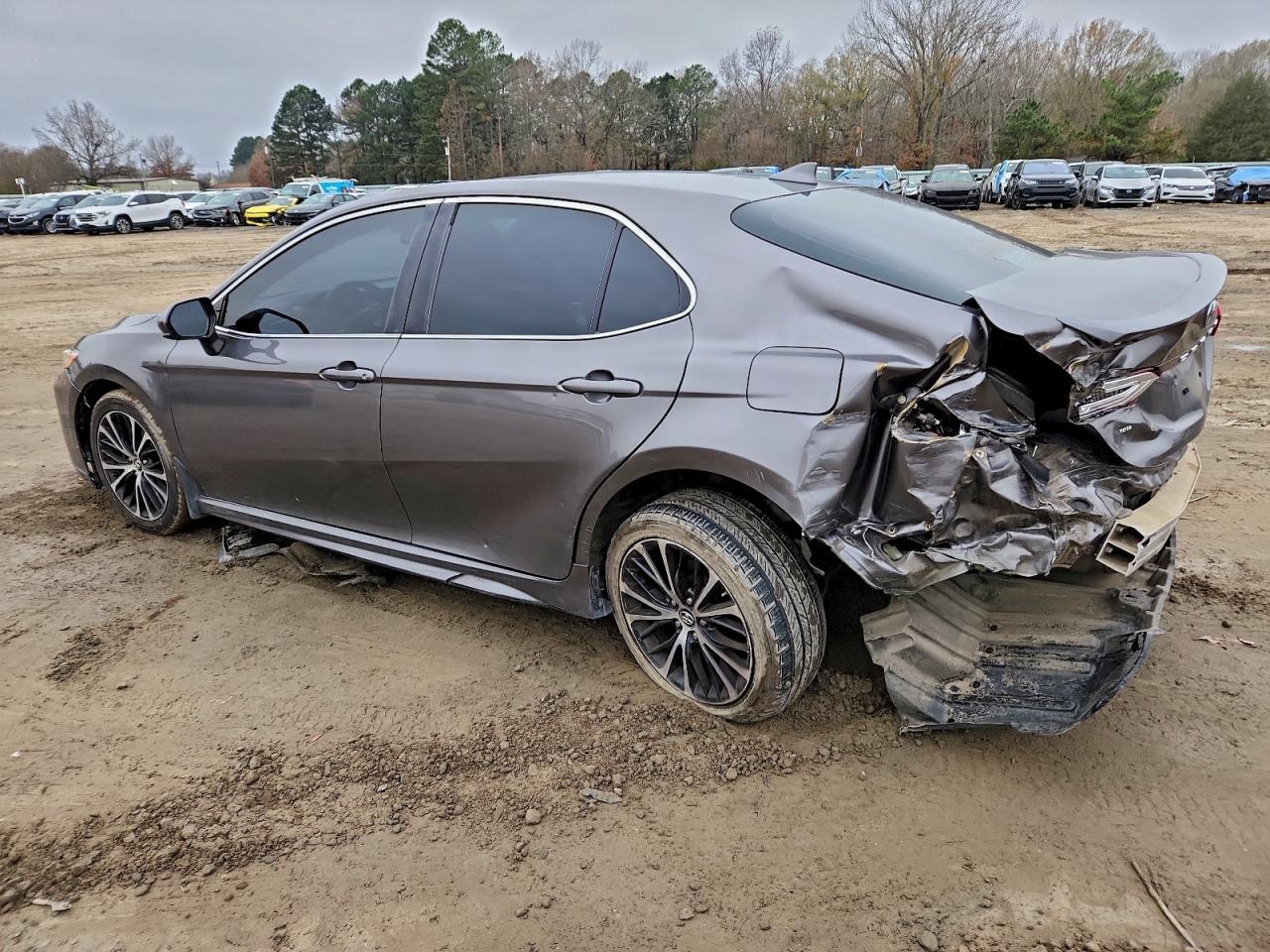 Toyota Camry L