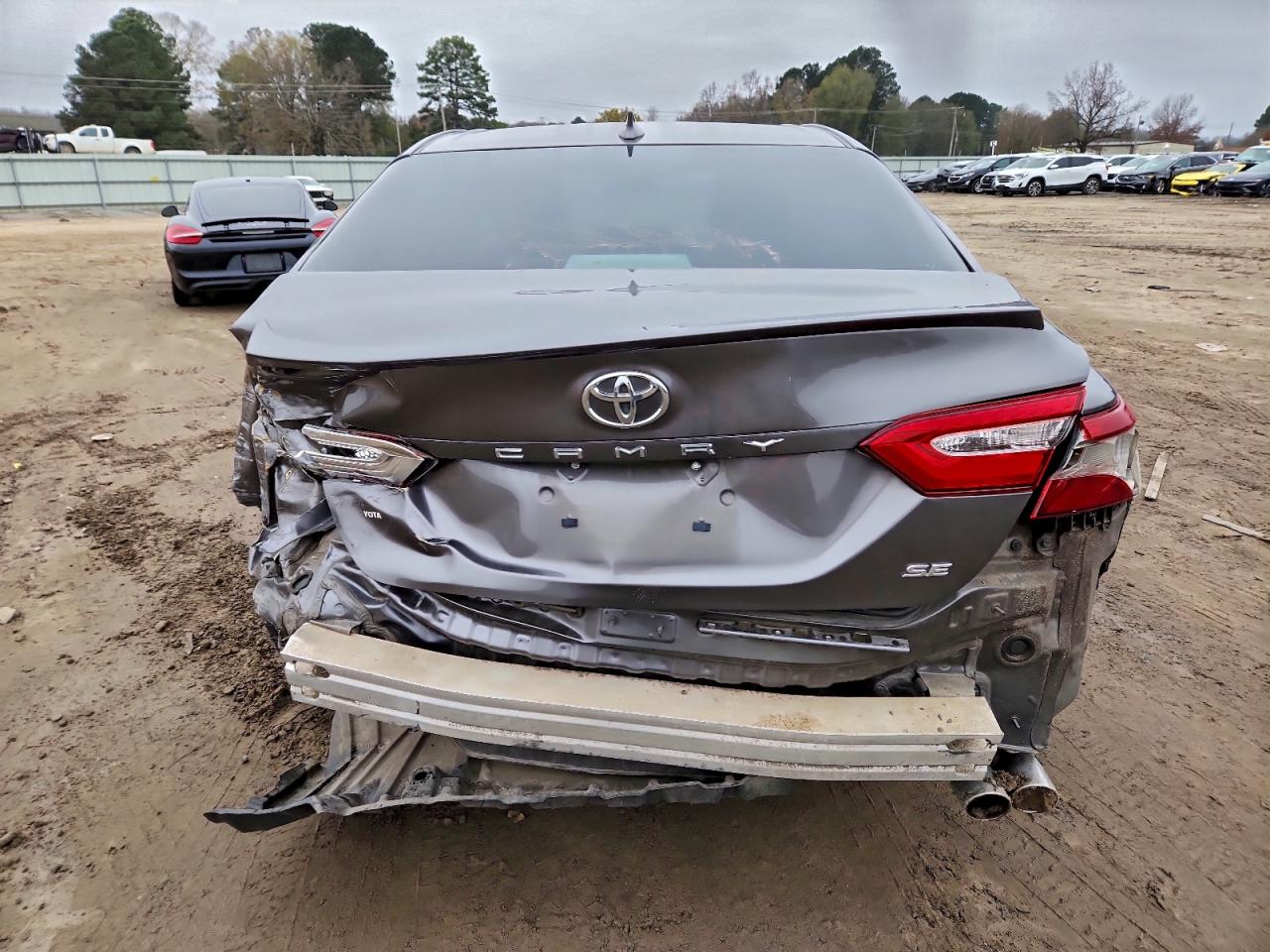 Toyota Camry L