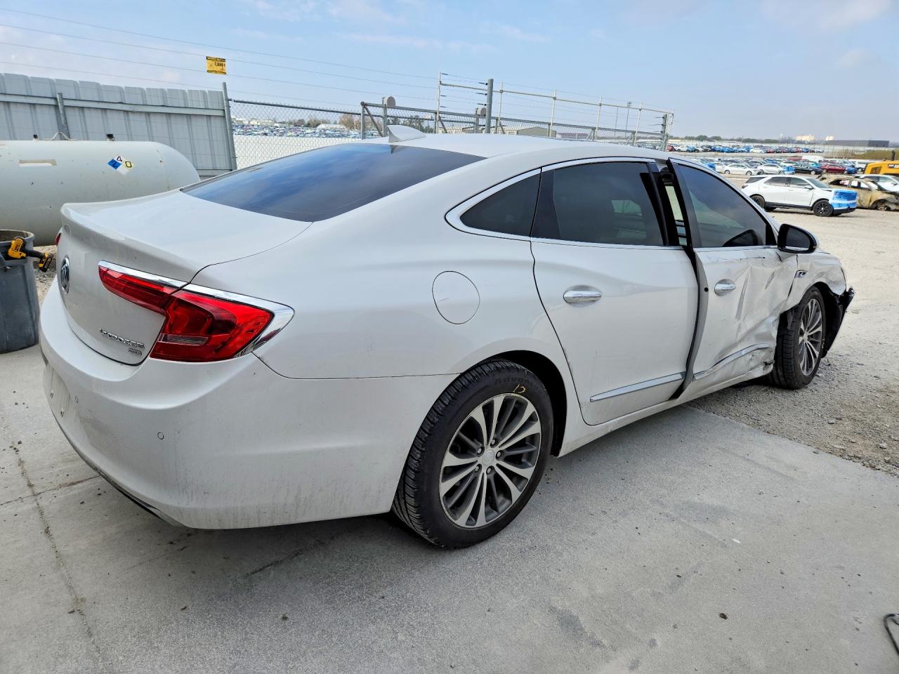 Buick LaCrosse Essence