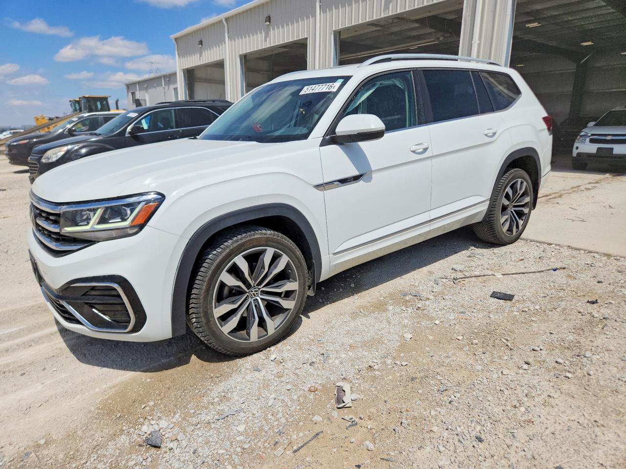 Salvage Volkswagen Atlas Image