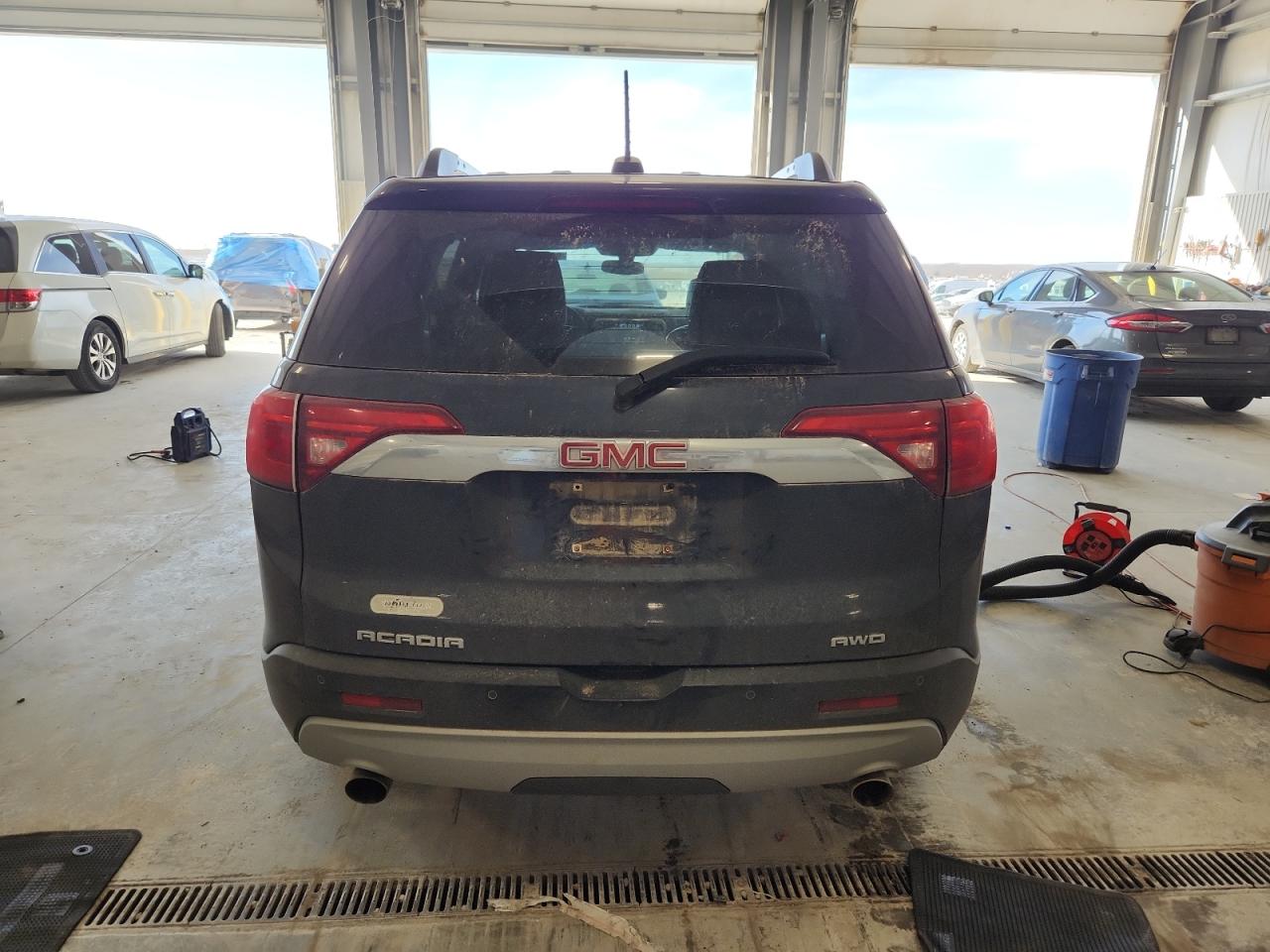 GMC Acadia Slt-1