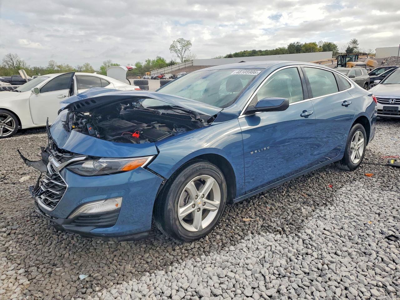 Salvage Chevrolet Malibu Image