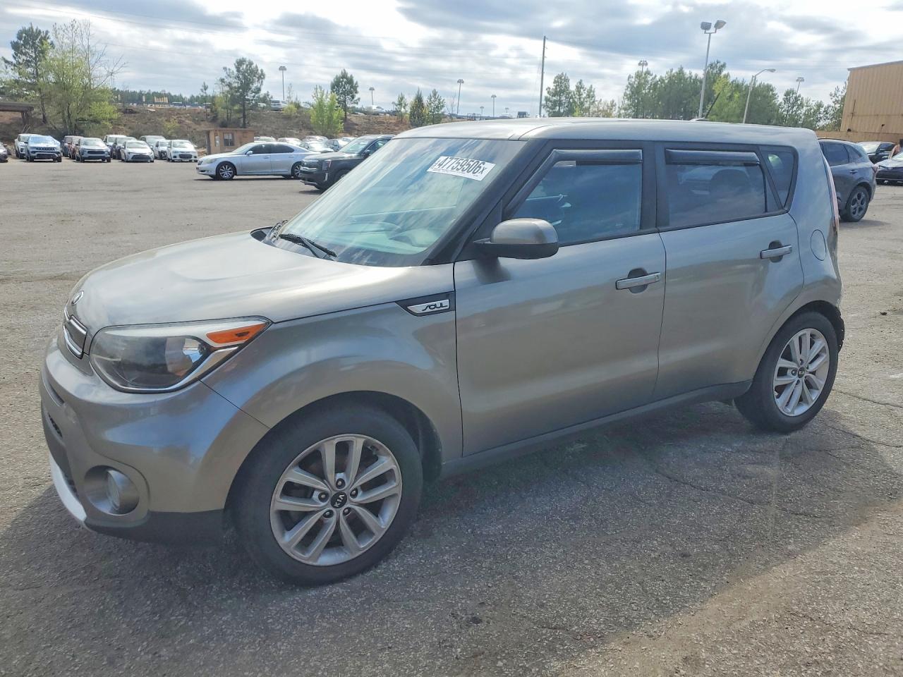 Salvage Kia Soul Image
