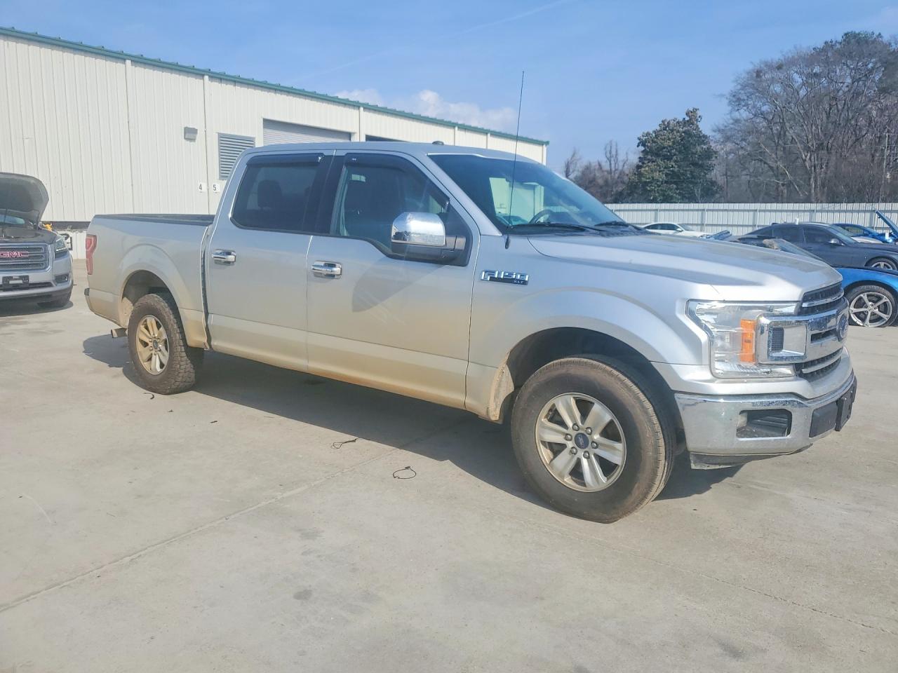 Ford F-150 Supercrew