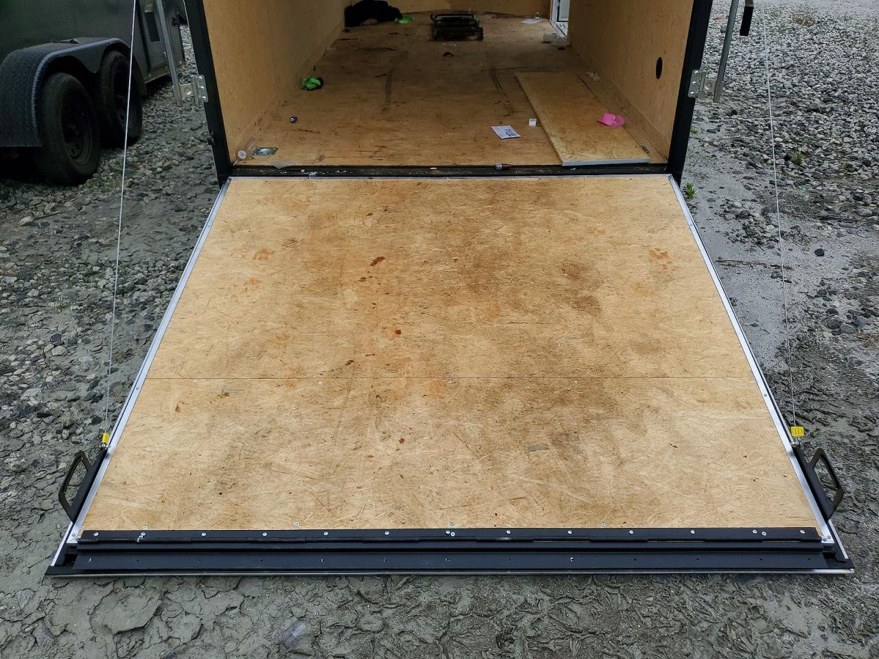 Covered Wagon Enclosed C
