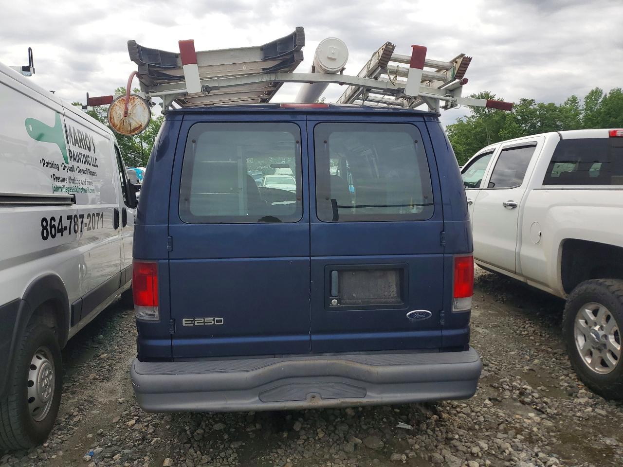 Ford Econoline E250 Van