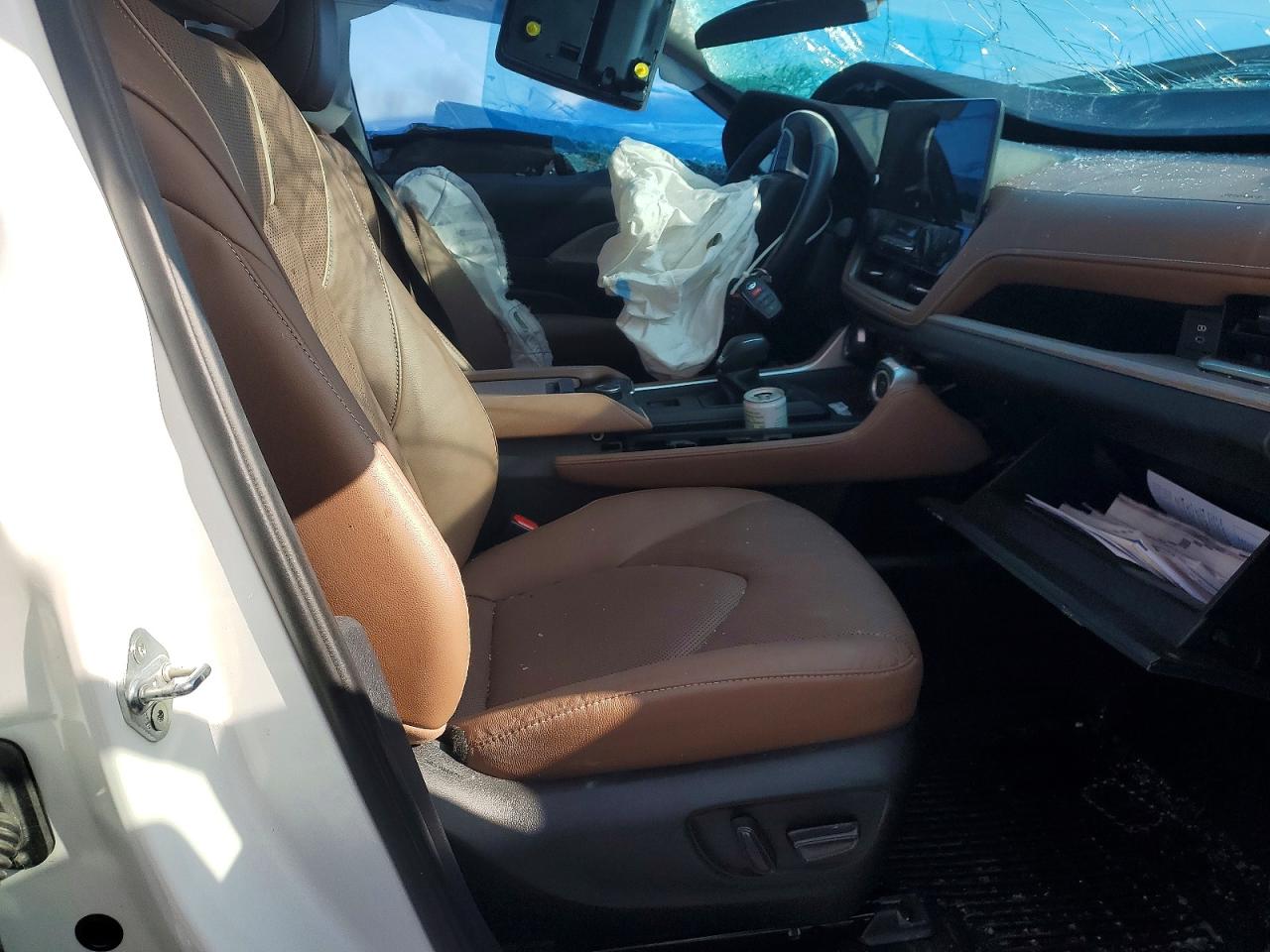 Toyota Grand Highlander Platinum