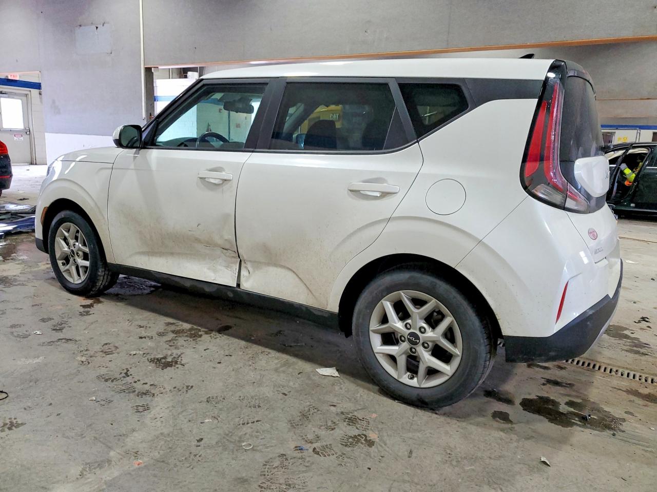 Kia Soul Lx