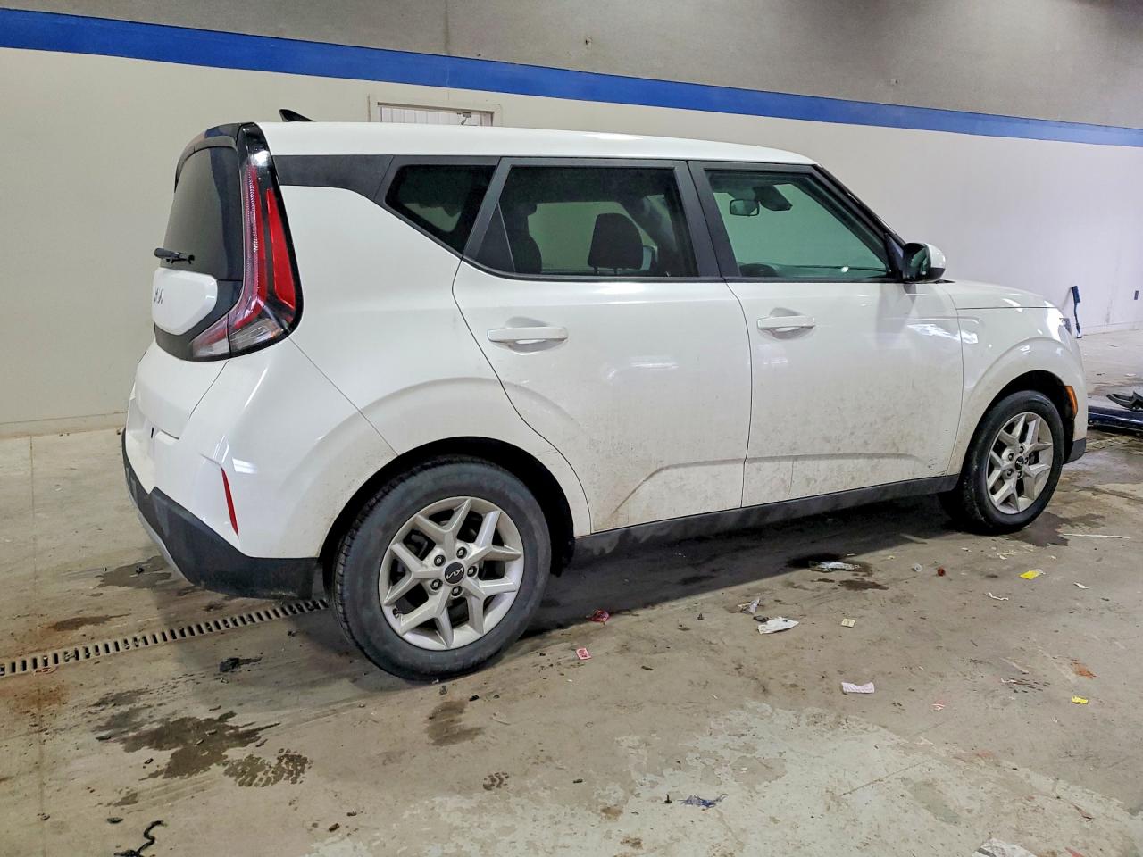 Kia Soul Lx