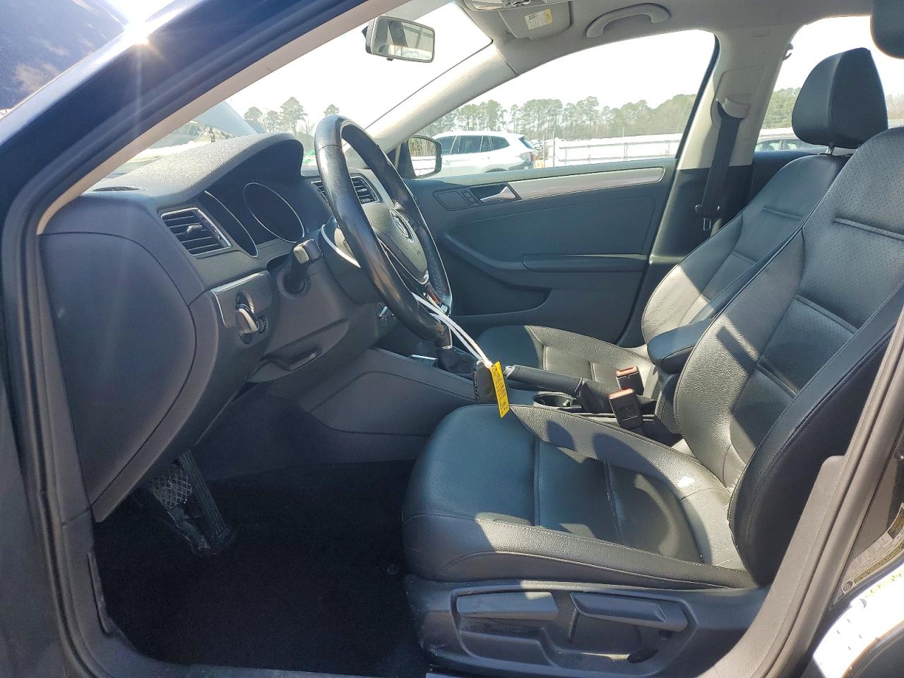 Volkswagen Jetta Se