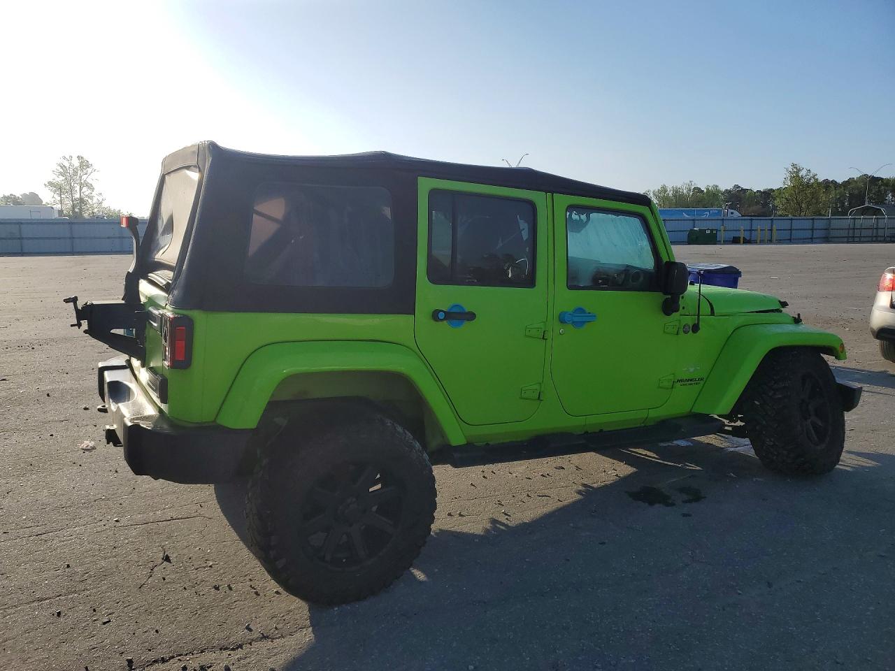 Jeep Wrangler Sahara