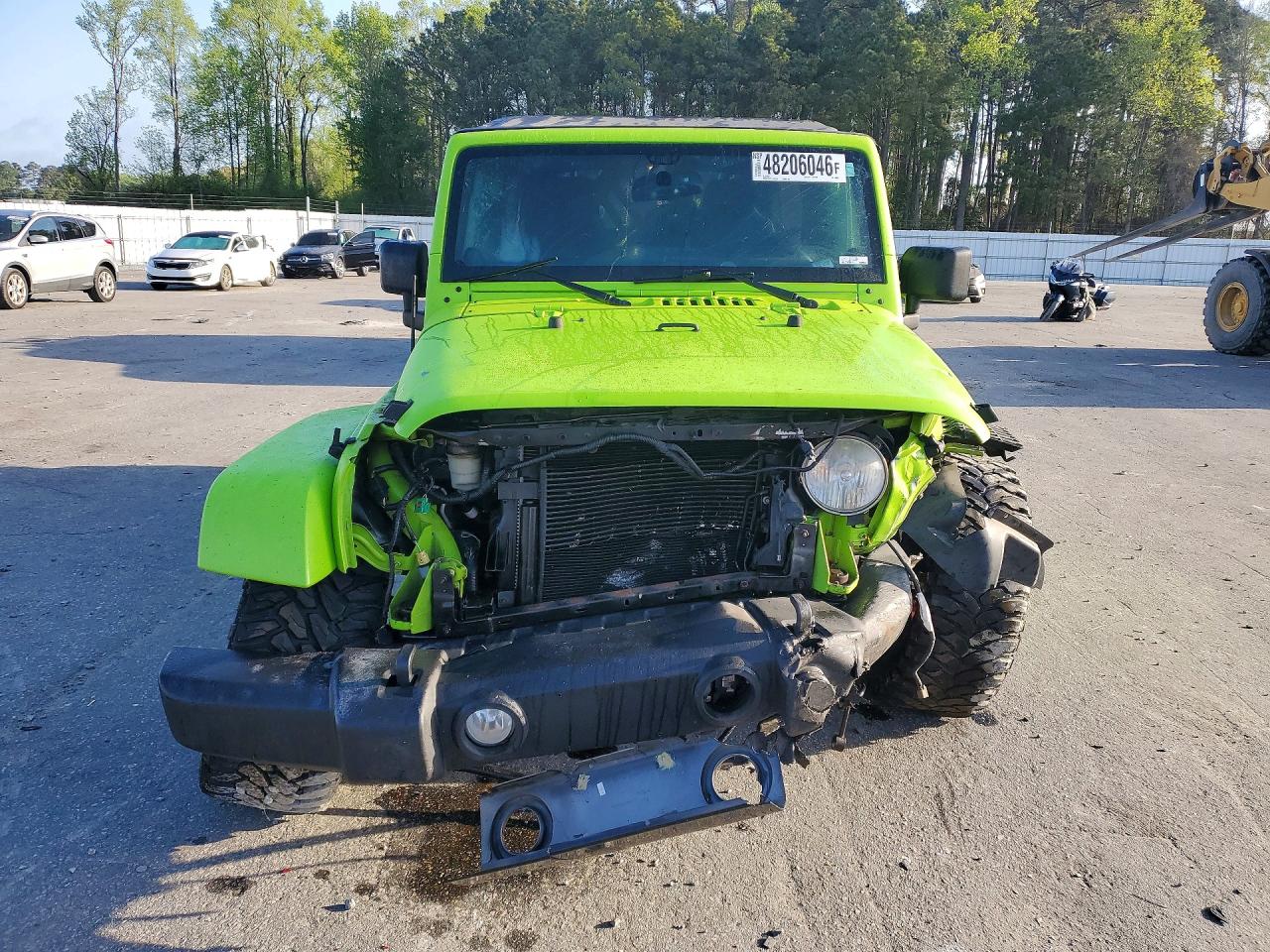 Jeep Wrangler Sahara