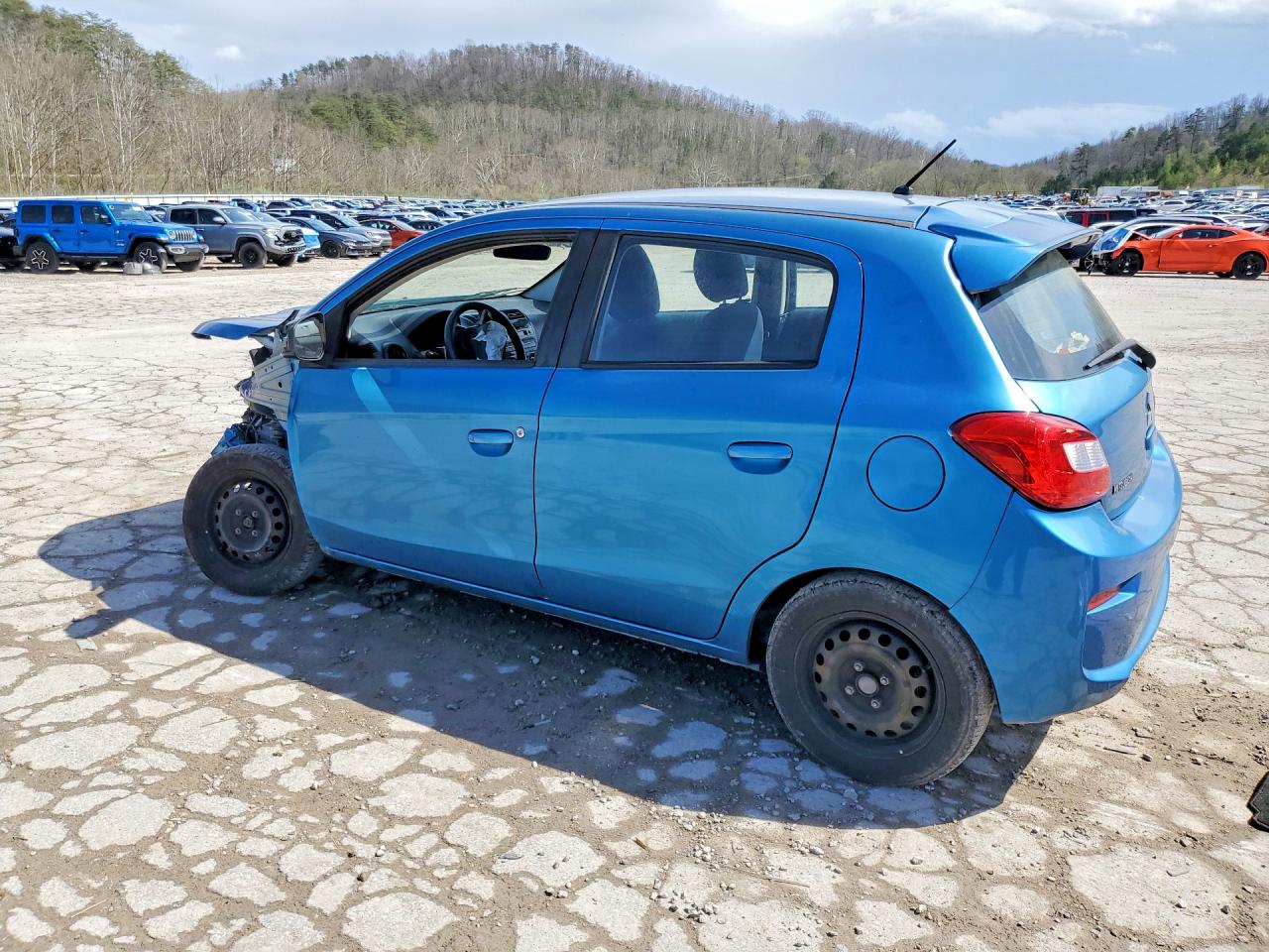 Mitsubishi Mirage Es