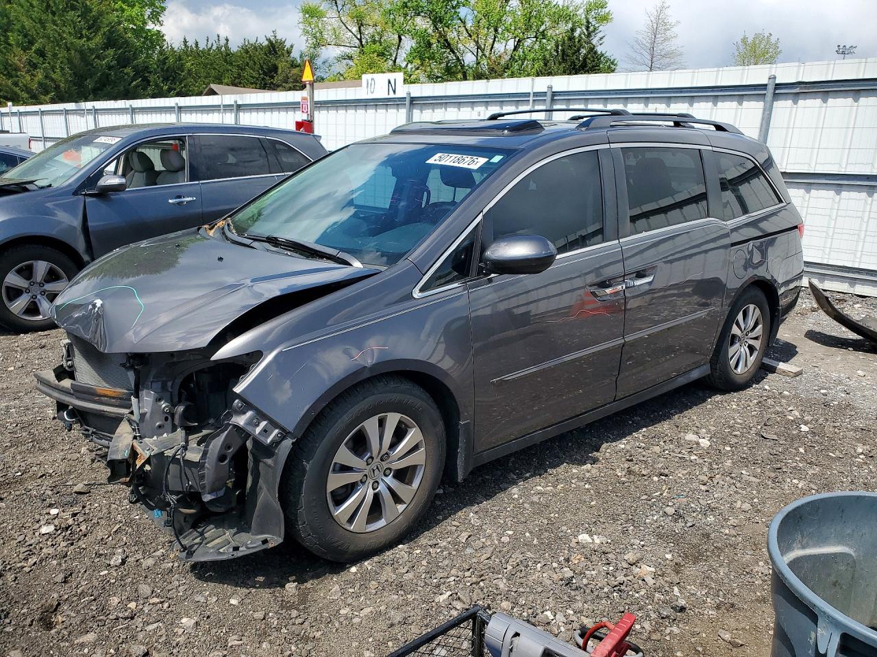 Salvage Honda Odyssey Image