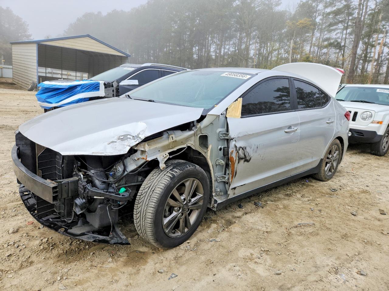 Salvage Hyundai ELANTRA Image