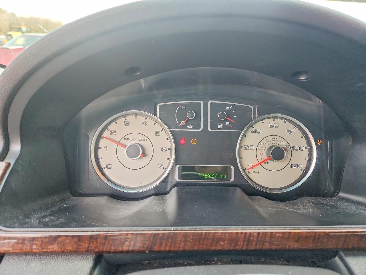 Ford Taurus Limited