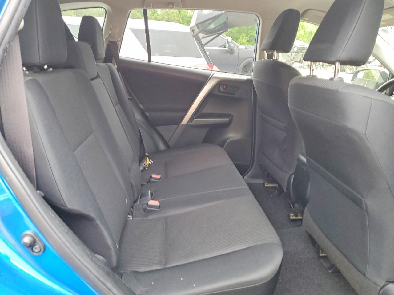 Toyota RAV4 Le