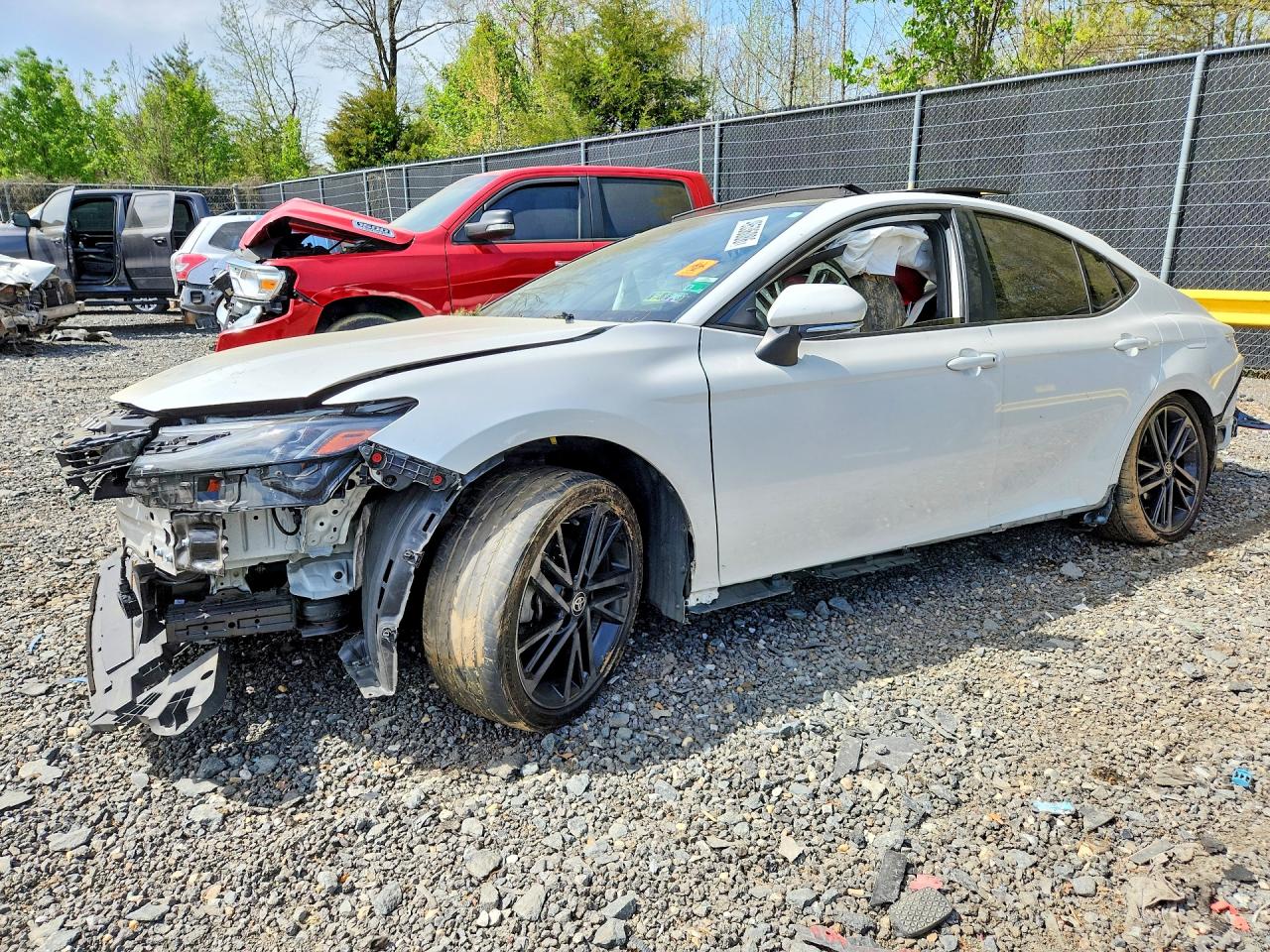 Salvage Toyota Camry Image