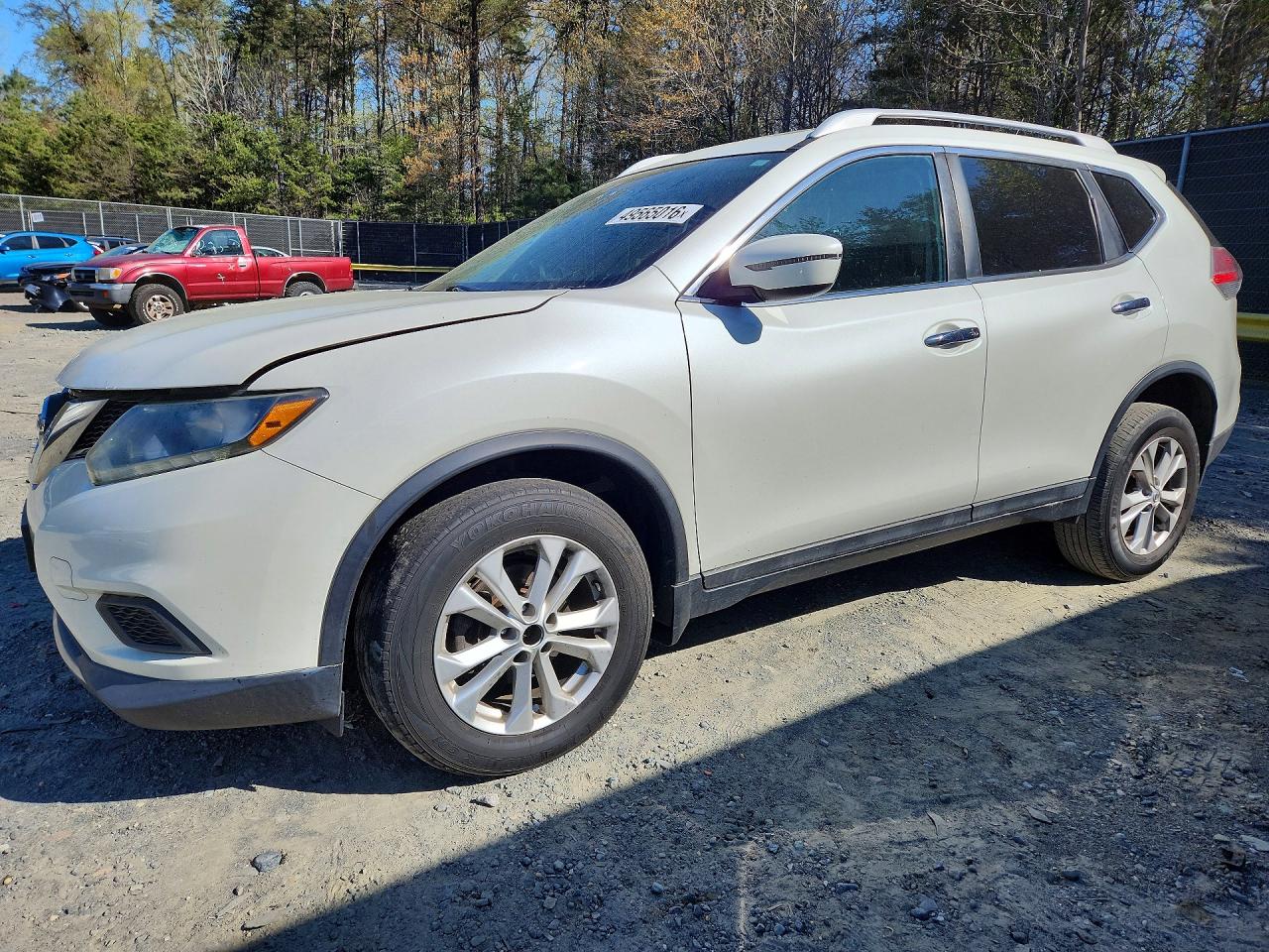 Salvage Nissan Rogue Image