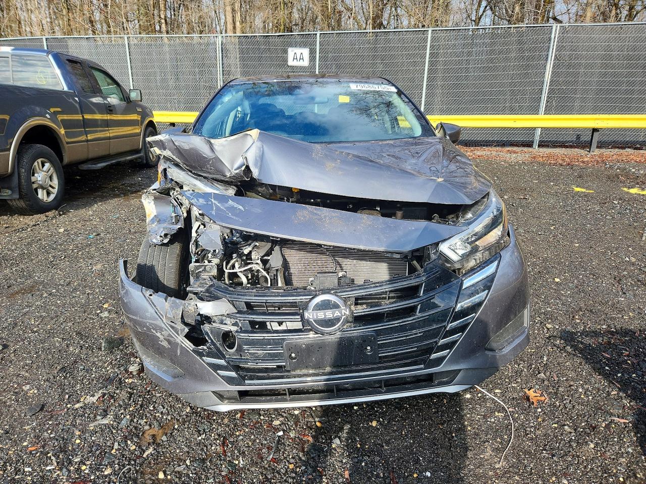 Nissan Versa Sv
