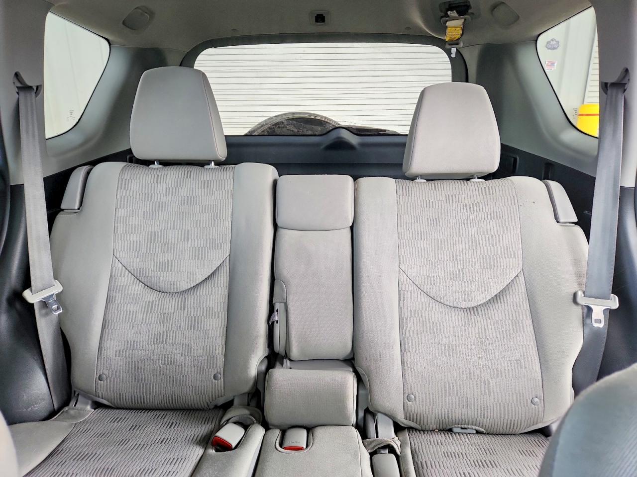 Toyota RAV4 Base