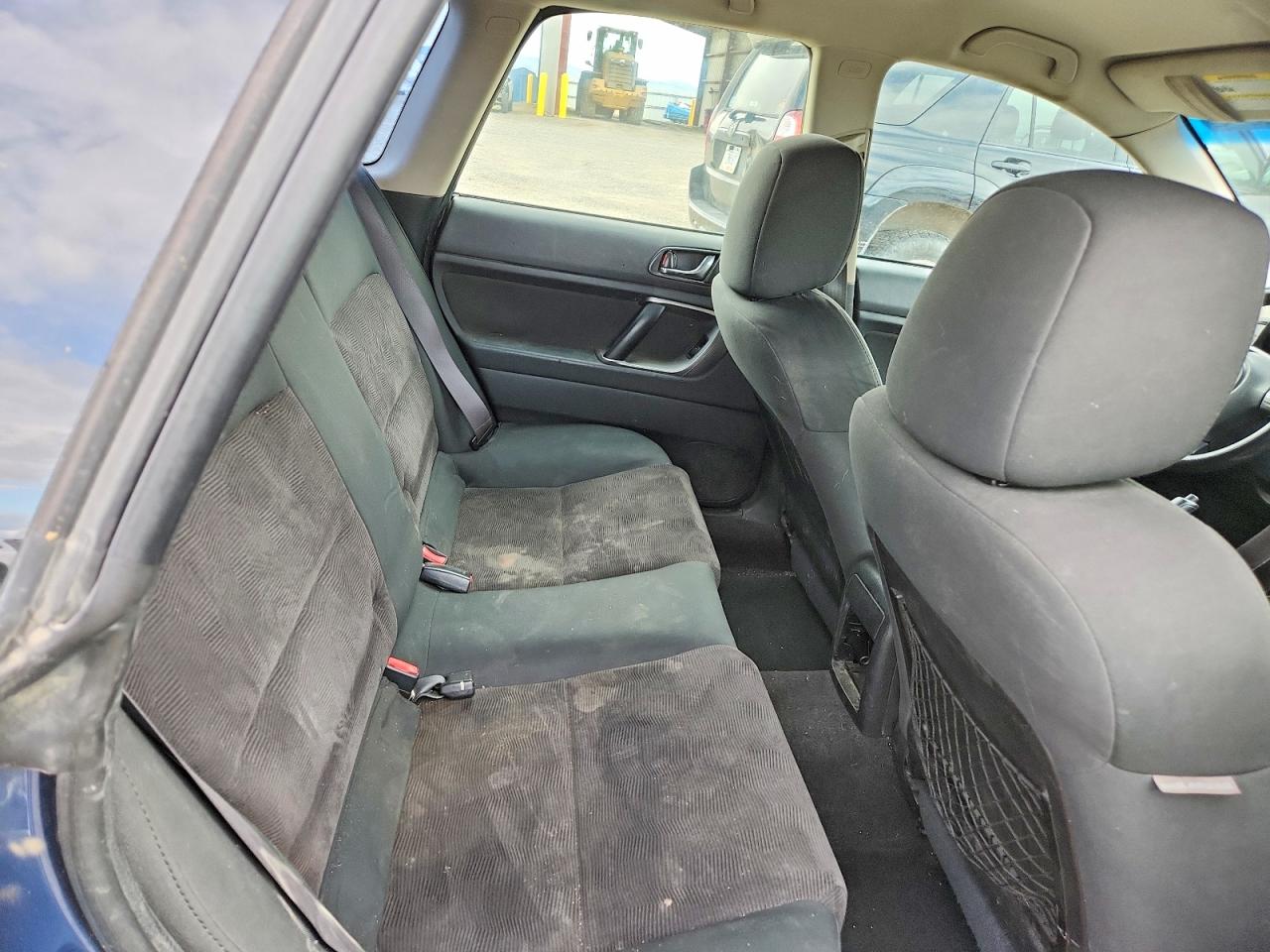 Subaru Outback 2.5i