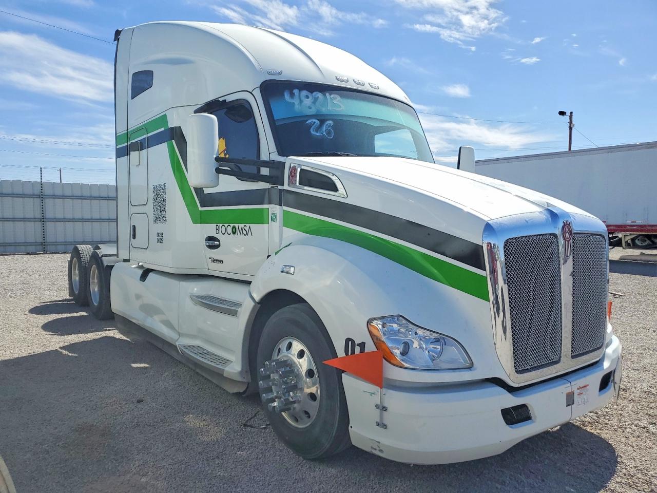 Salvage Kenworth T680 Image