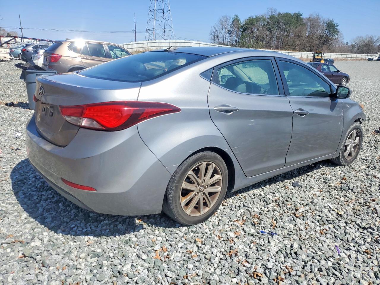 Hyundai ELANTRA Se