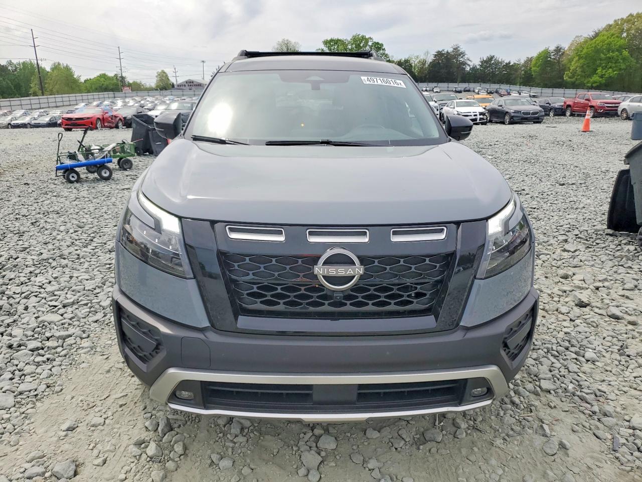 Nissan Pathfinder Rock Creek