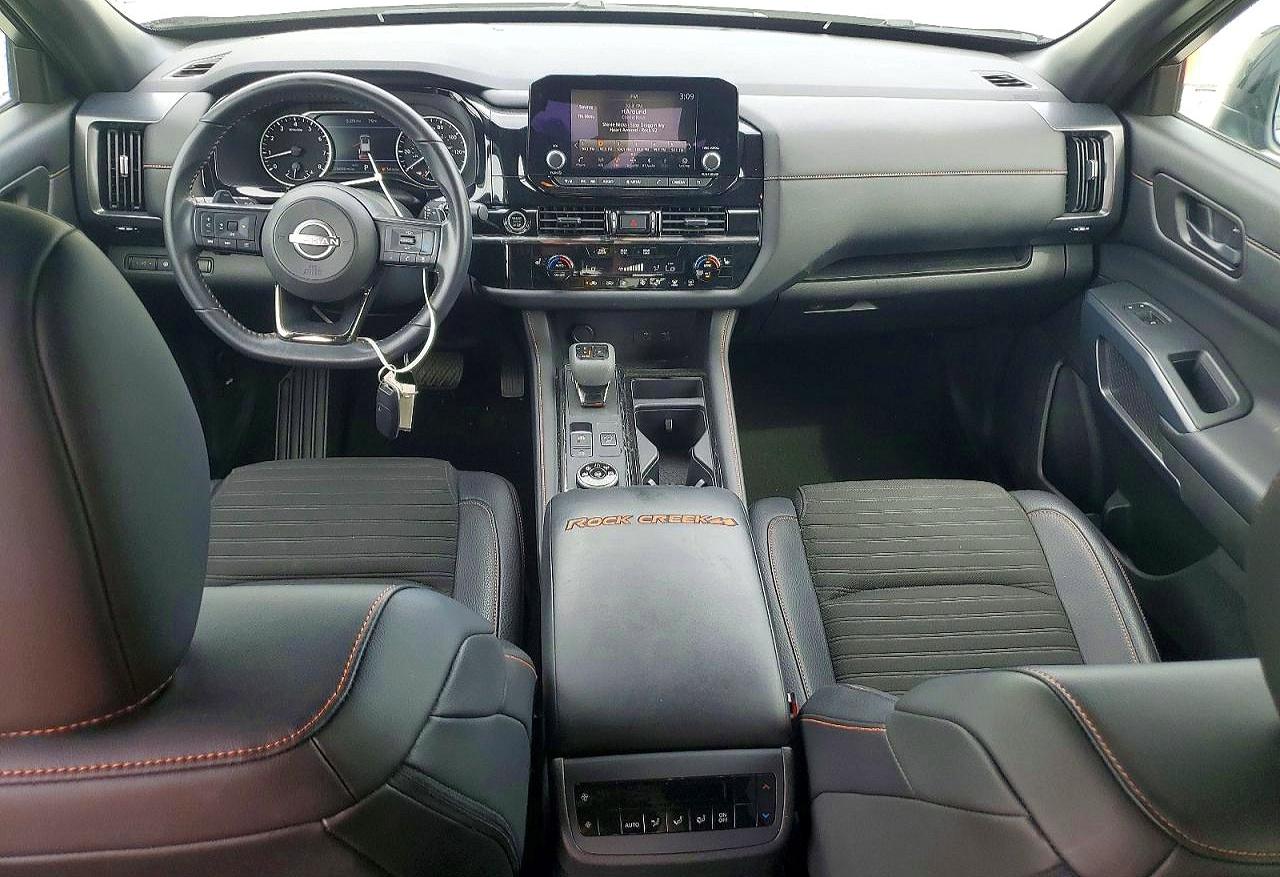 Nissan Pathfinder Rock Creek