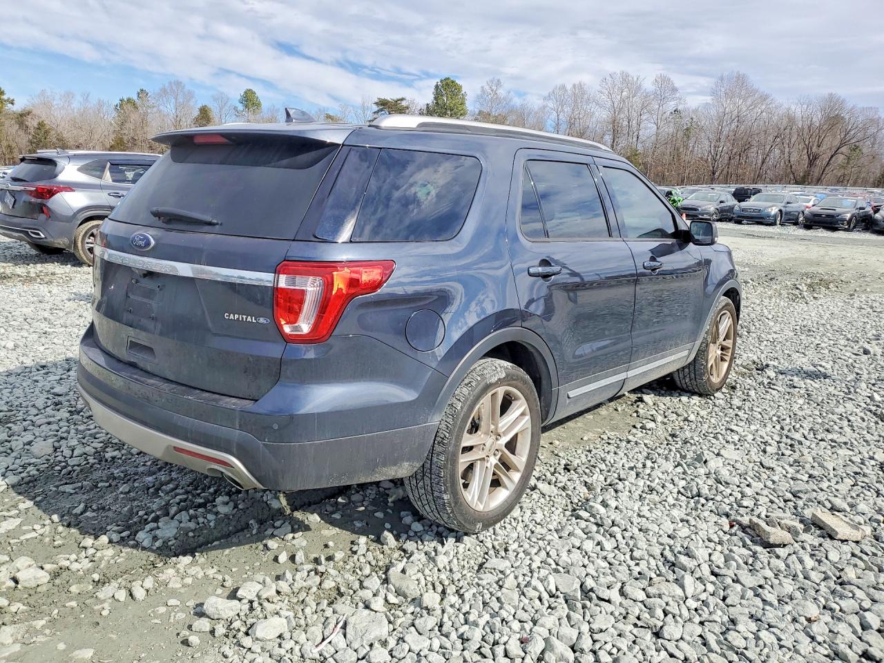 Ford Explorer Xlt