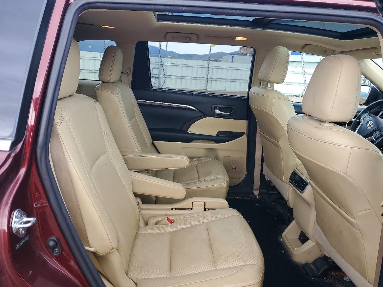 Toyota Highlander Limited Platinum