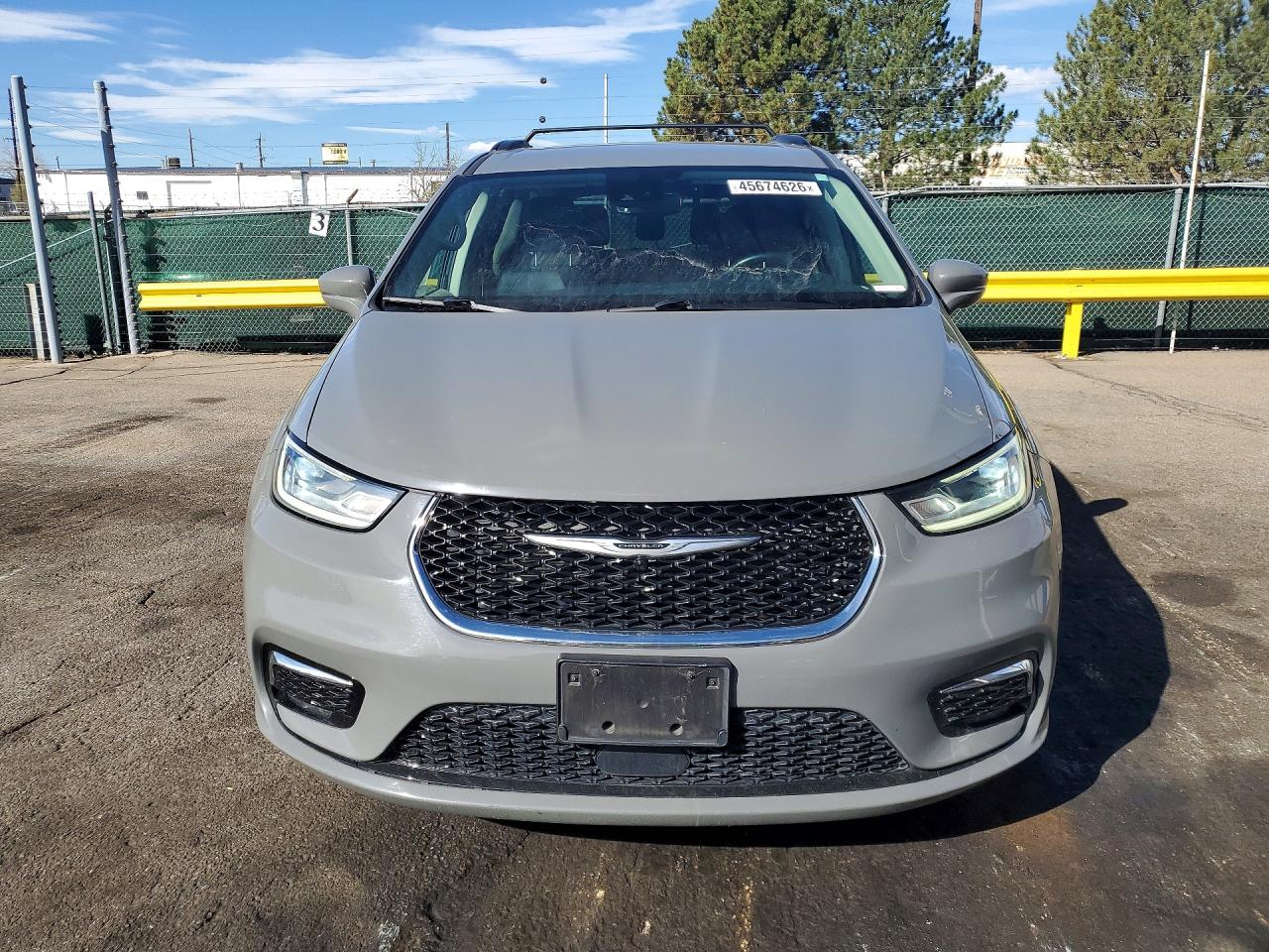Chrysler Pacifica Touring L