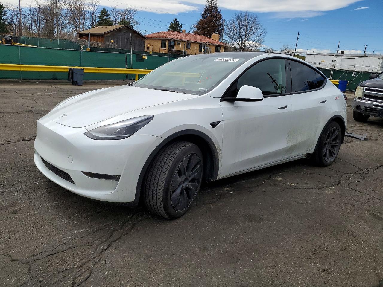 Salvage Tesla Model Y Image