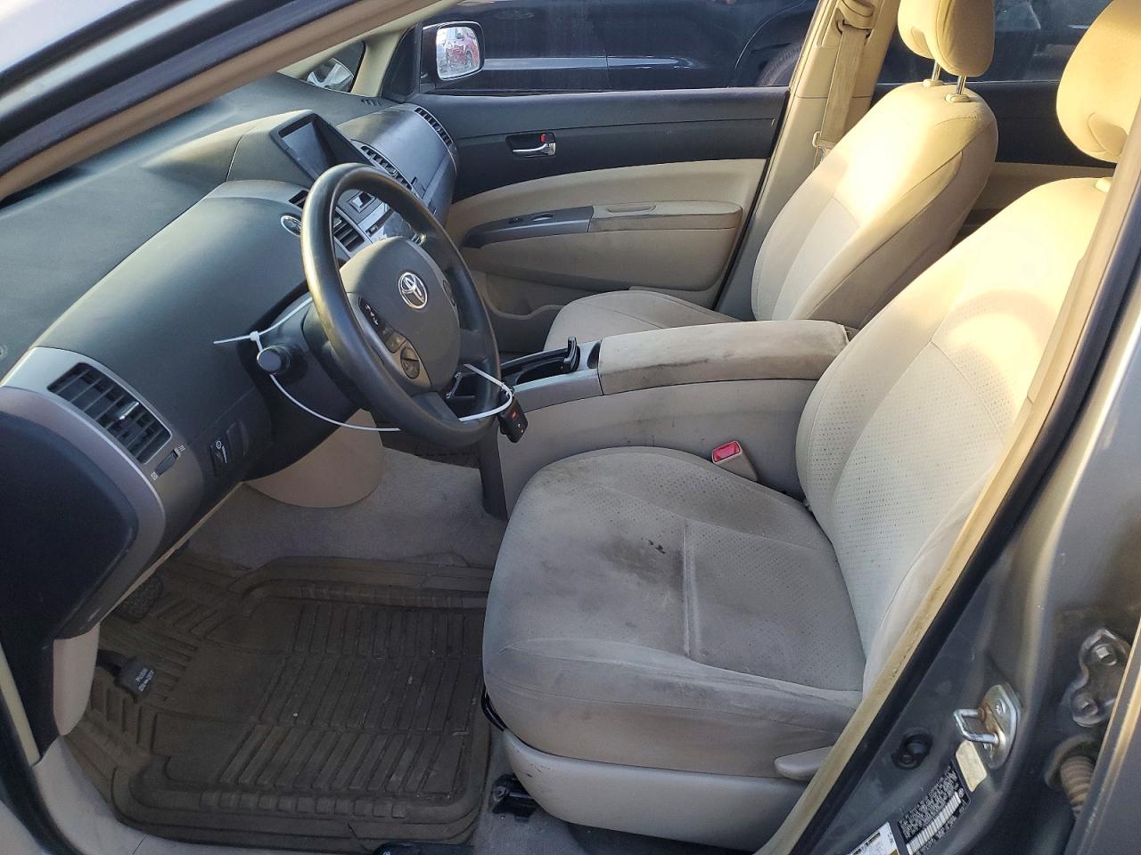 Toyota Prius Base