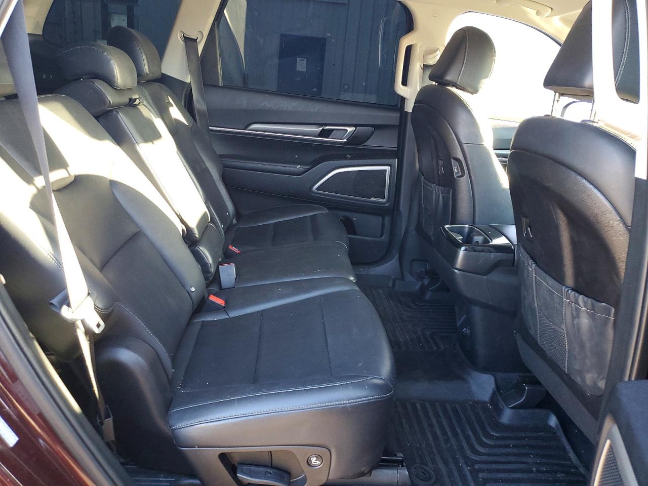 Kia Telluride Lx