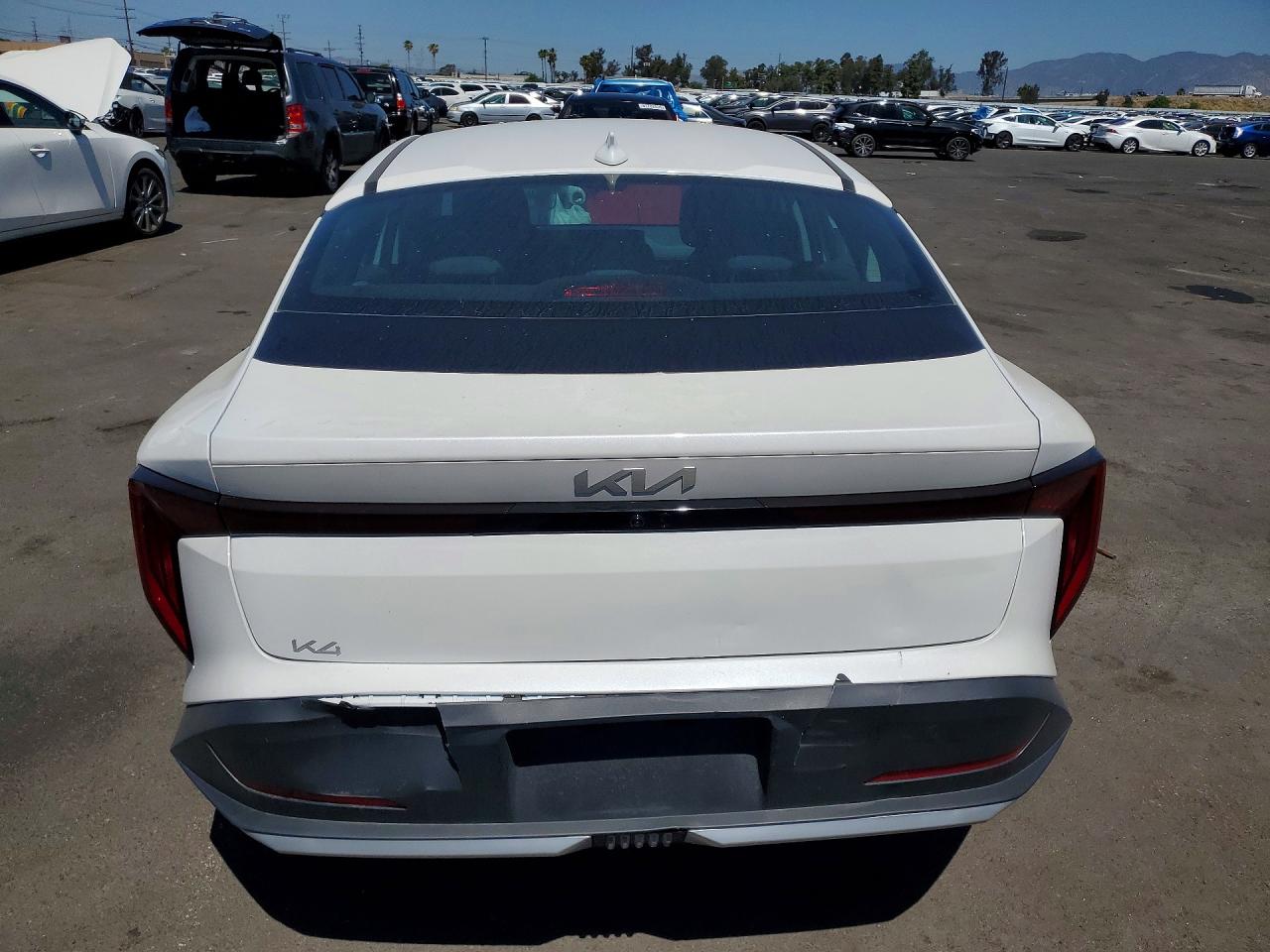 Kia K4 Ex