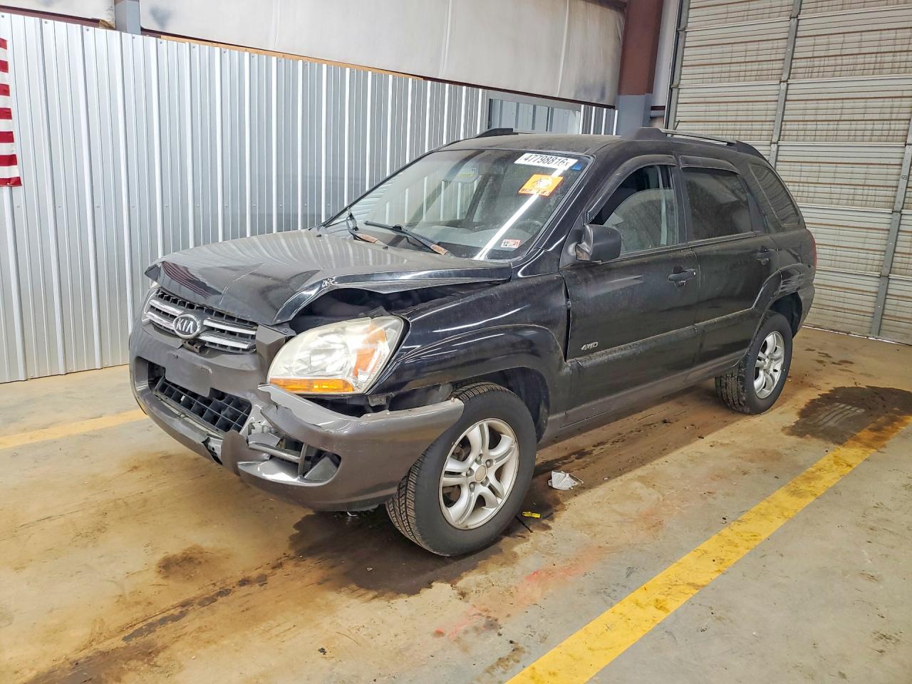 Salvage Kia Sportage Image