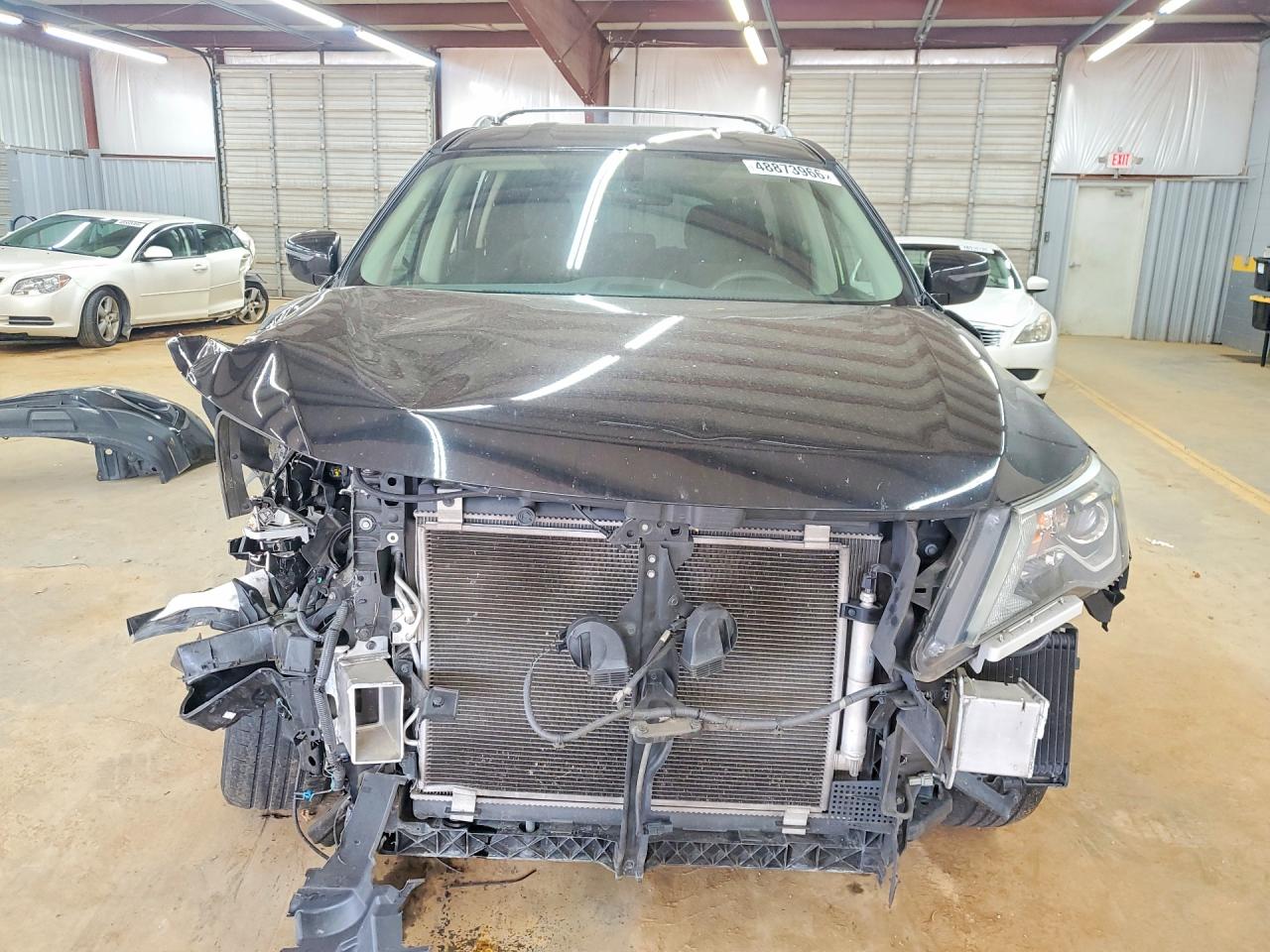 Nissan Pathfinder S