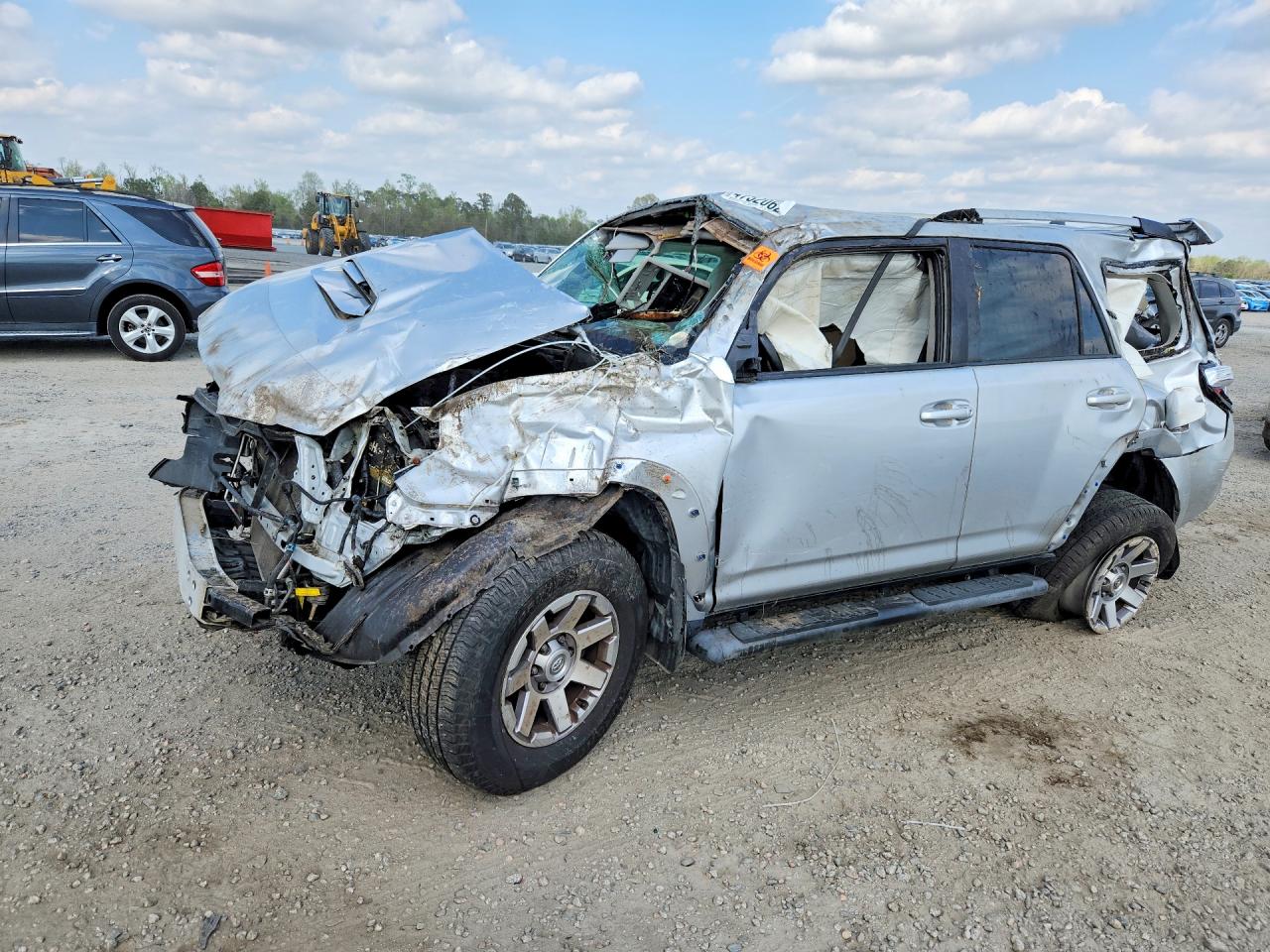 Salvage Toyota 4Runner Image