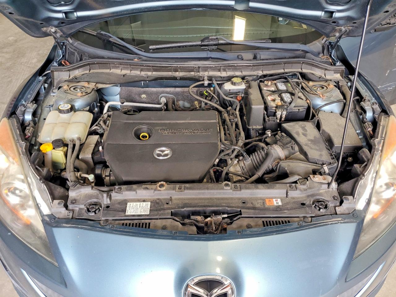 Mazda 3 I
