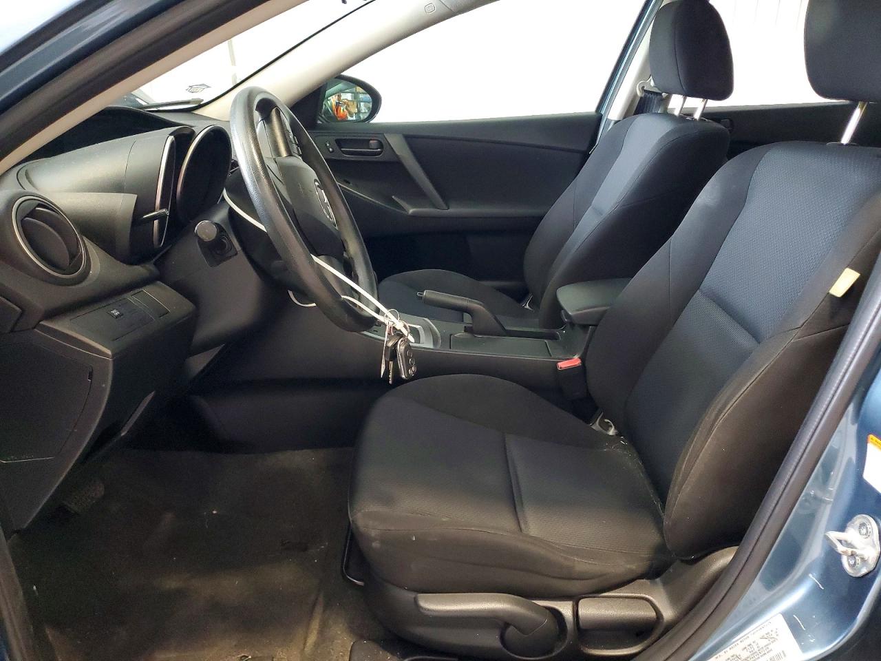 Mazda 3 I